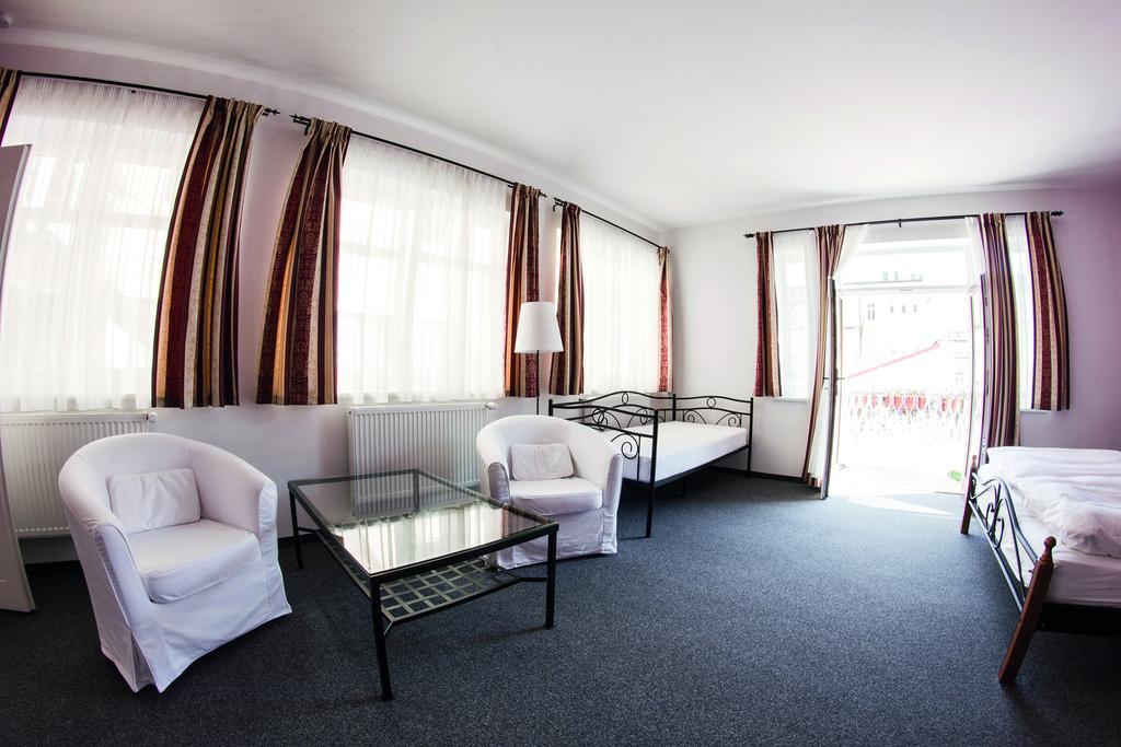 Apartma La Provence Mariánské Lázně Екстериор снимка