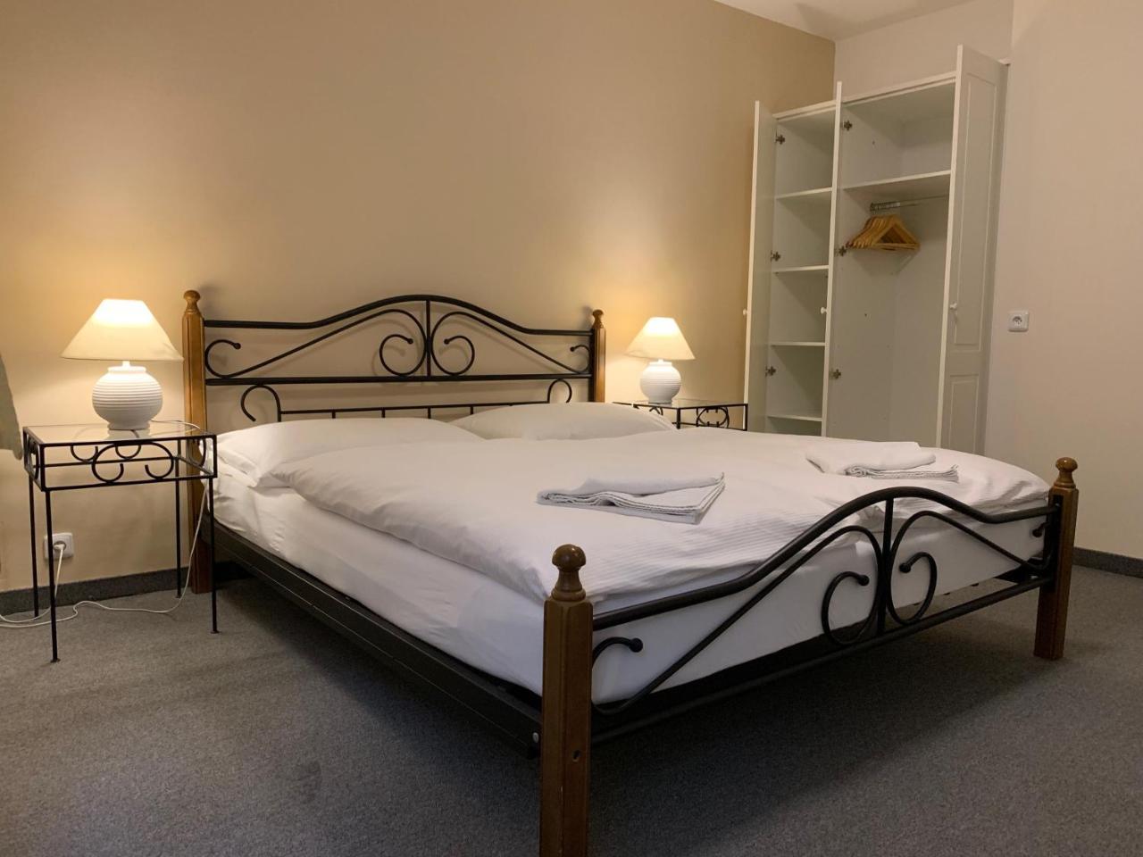 Apartma La Provence Mariánské Lázně Екстериор снимка